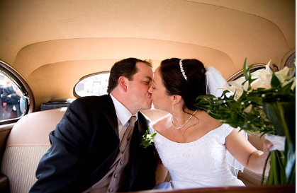 Alquiler-coche-boda-coches-para-bodasalquiler-coches-clasicos-bodas-coches-bodas-madrid-coronavirus-de-bodas-bodas-de-plata-bodas-de-oro-wedding-planner-bodas
